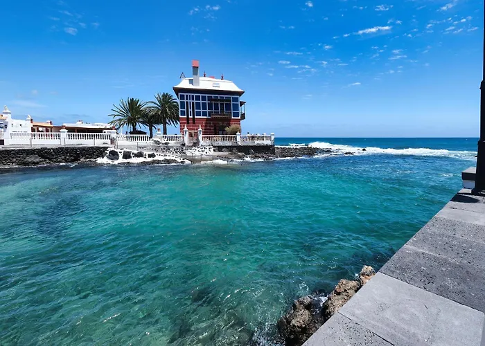 El Charcon A - 10 Meters To The By Lanzarote