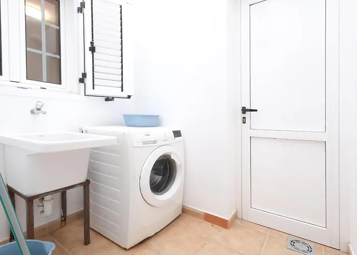 Apartamento El Charcon A - 10 Meters To The By Lanzarote Arrieta (Lanzarote)